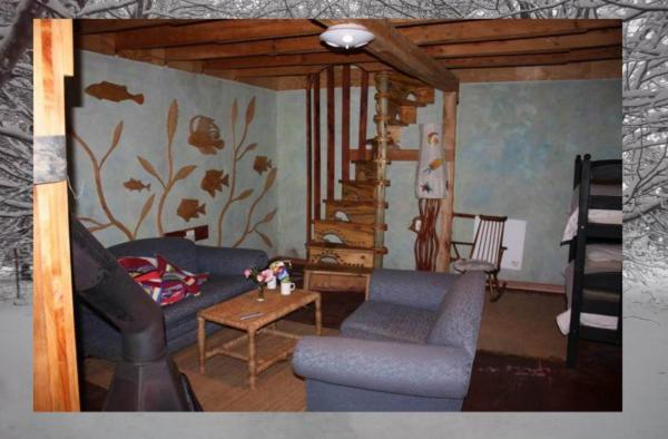 Sycamore Avenue Treehouses & Cottages Accommodation Windy Room photo