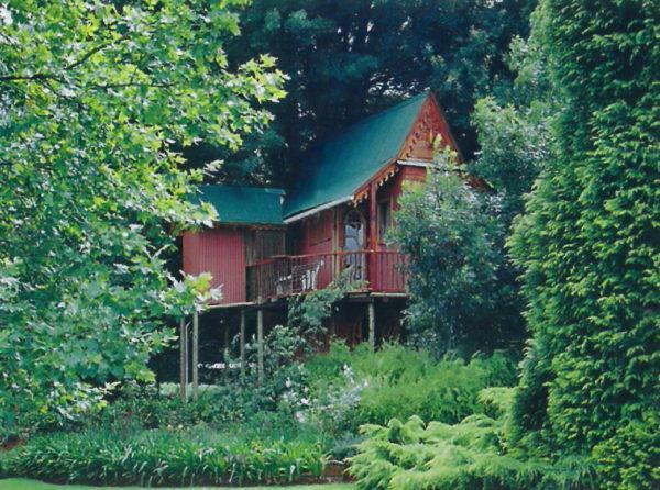 Sycamore Avenue Treehouses & Cottages Accommodation Windy Exterior photo